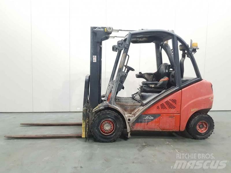 Linde H30D-02 393 Дизелови камиони