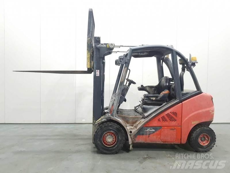 Linde H30D-02 393 Дизелови камиони