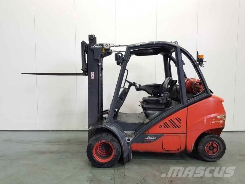 Linde H30T-02 TWIN WHEEL Камиони с АГУ