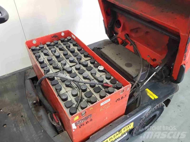 Linde P60 126 Валачещи камиони