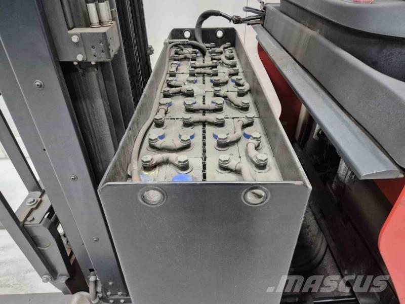 Linde R14-01 Ретрак/ Високоповдигач с изместване на вилката напред