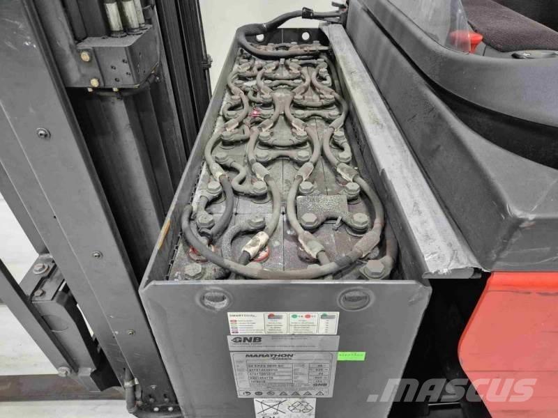 Linde R14-01 Ретрак/ Високоповдигач с изместване на вилката напред