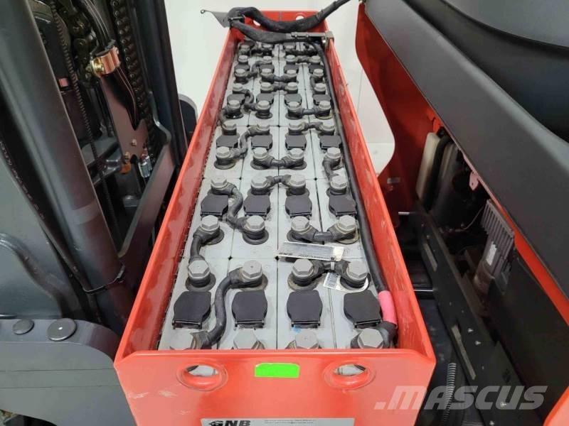 Linde R14B-01 Ретрак/ Високоповдигач с изместване на вилката напред