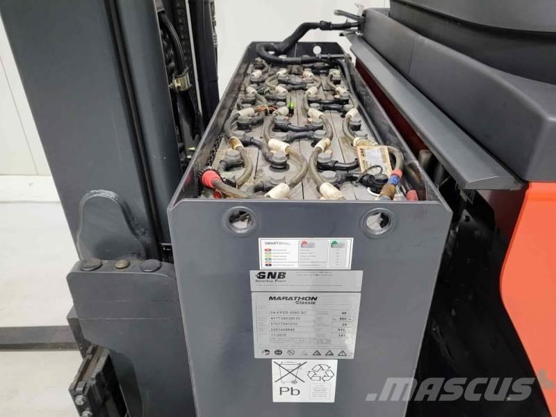 Linde R14G-01 Ретрак/ Високоповдигач с изместване на вилката напред