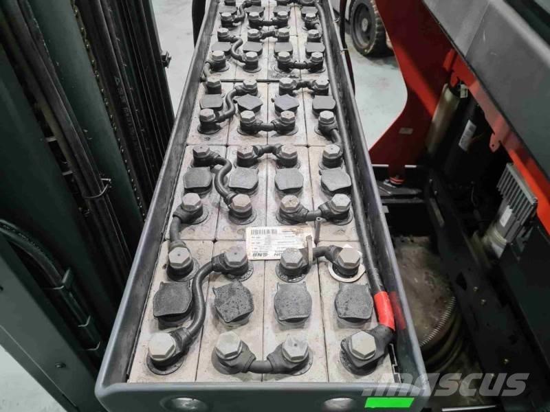 Linde R14G-01 1120 Ретрак/ Високоповдигач с изместване на вилката напред