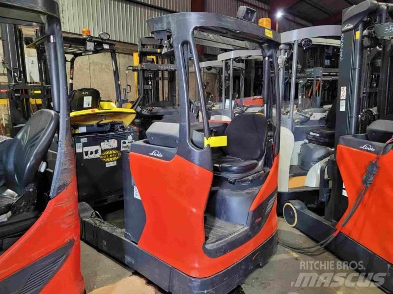 Linde R20HD-01 Ретрак/ Високоповдигач с изместване на вилката напред