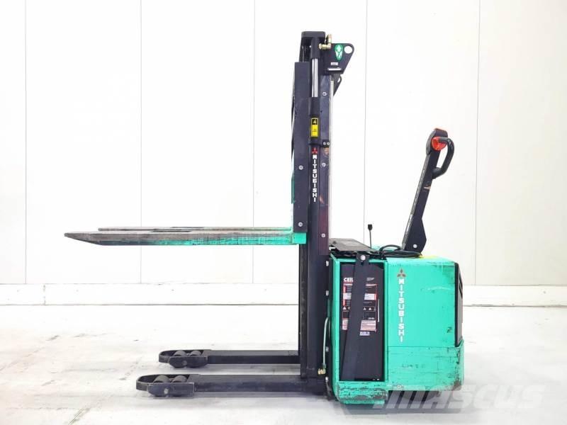 Mitsubishi SB12P Ръчни палетни товарачи