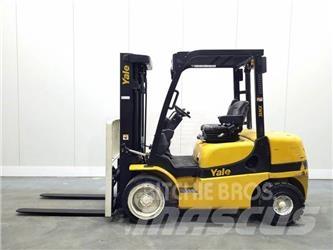 Yale GDP30MX E2195 Дизелови камиони