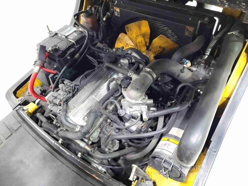 Yale GLP16VX Камиони с АГУ