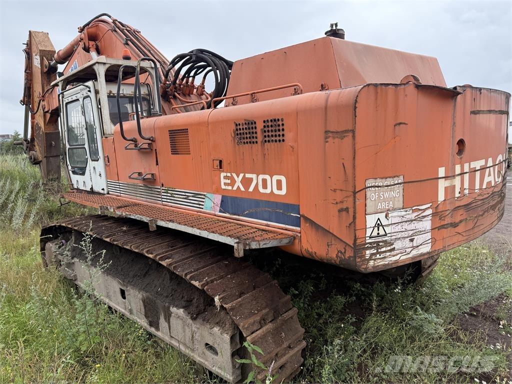 Hitachi EX700 Верижен екскаватор