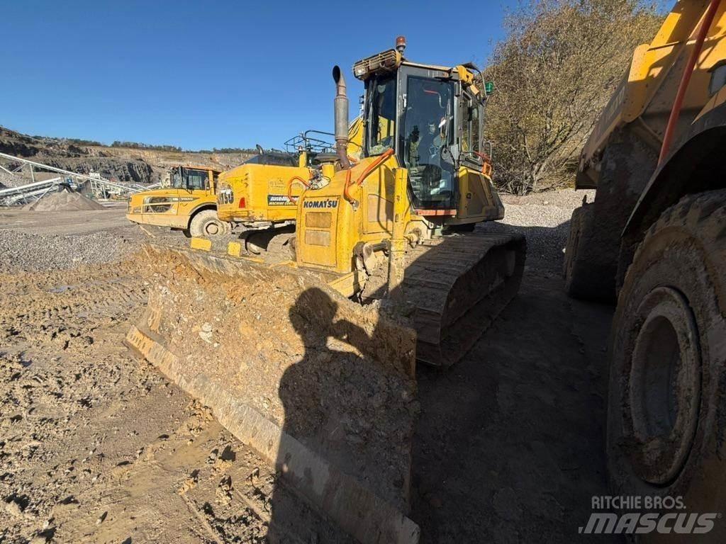 Komatsu D51PX Верижни булдозери
