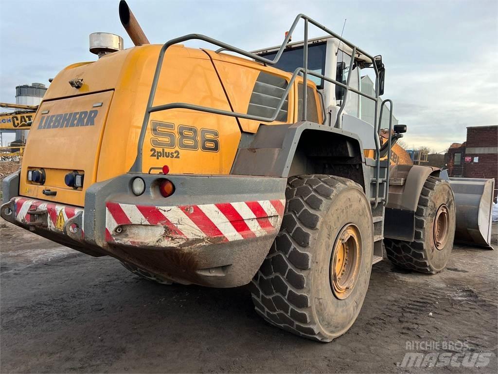 Liebherr L586 Колесни товарачи