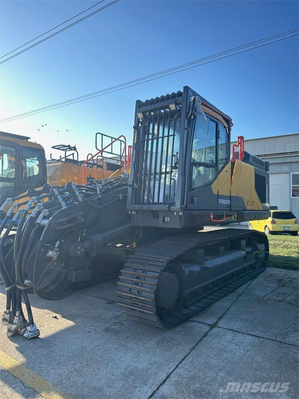 Volvo EC380EHR Багери за разрушаване
