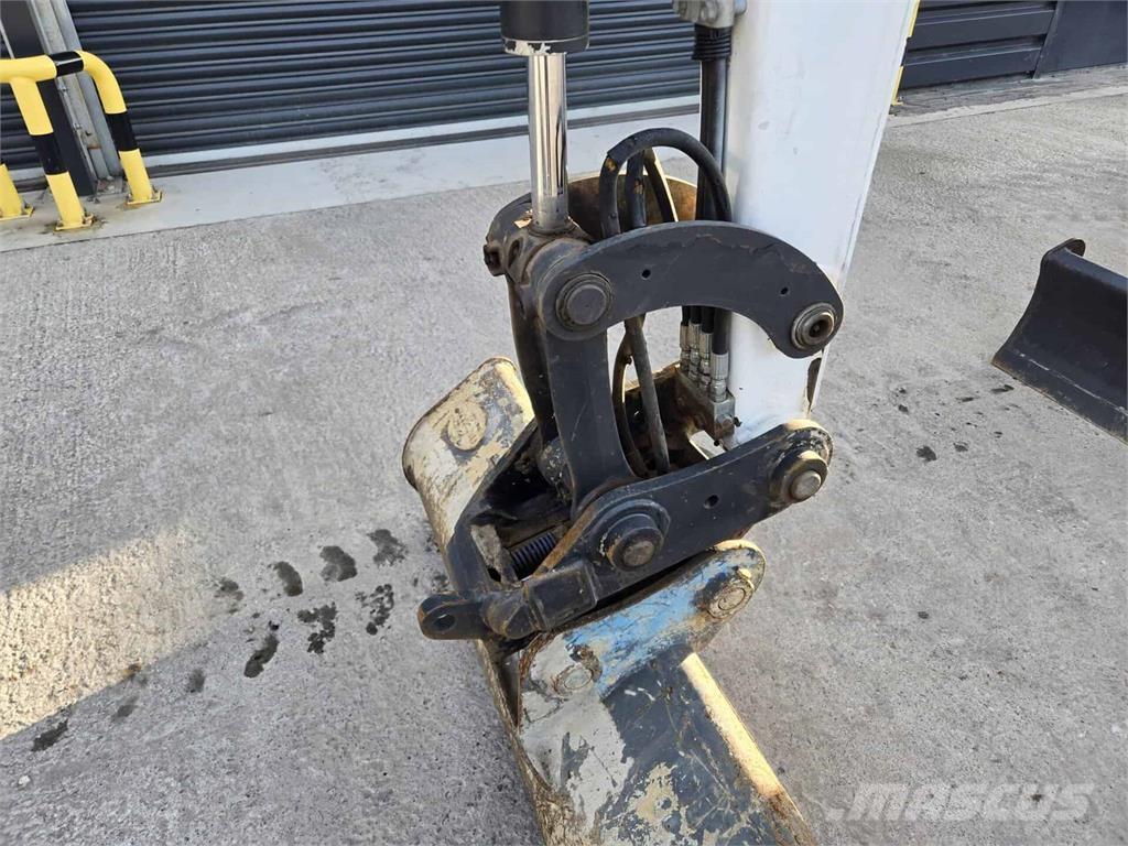 Bobcat E27 Мини екскаватори < 7 т