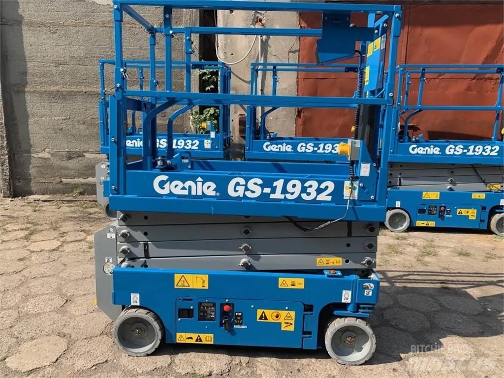 Genie 1932 Ножични работни платформи