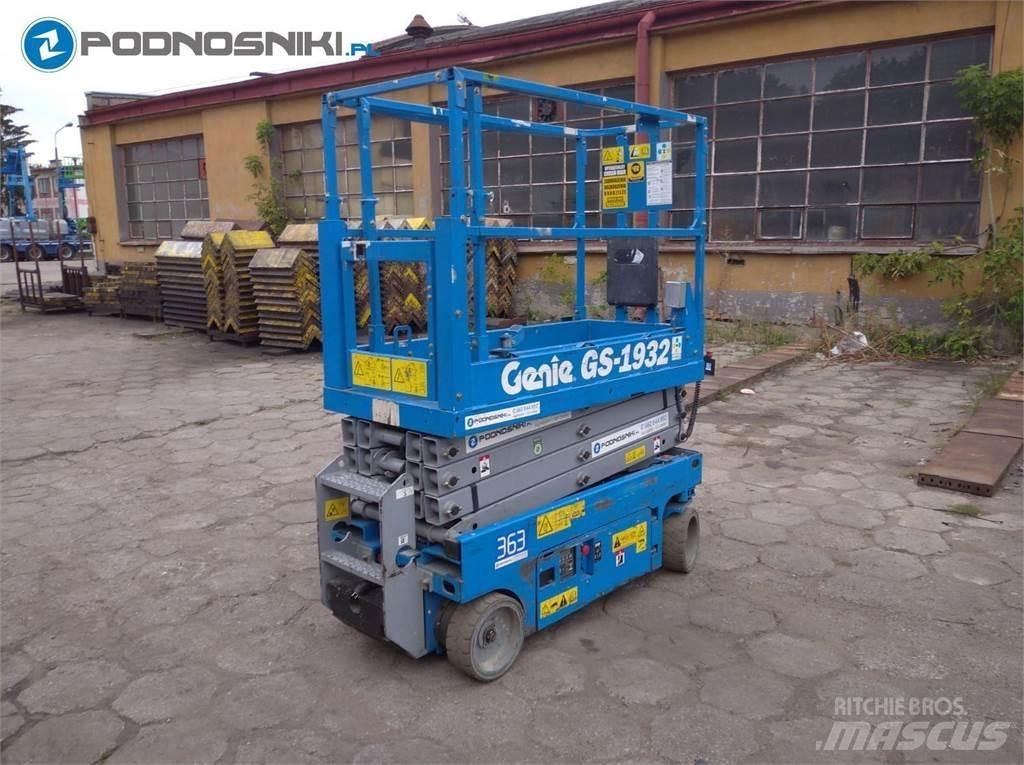 Genie 3219 Ножични работни платформи