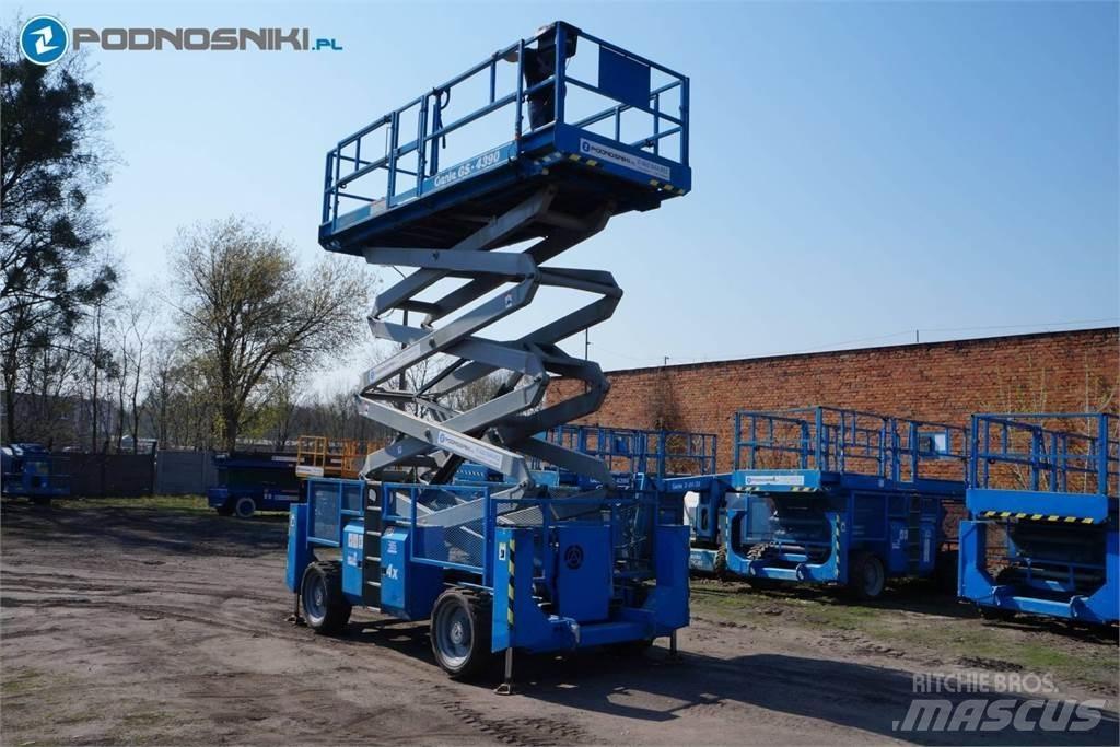 Genie 4390 Ножични работни платформи