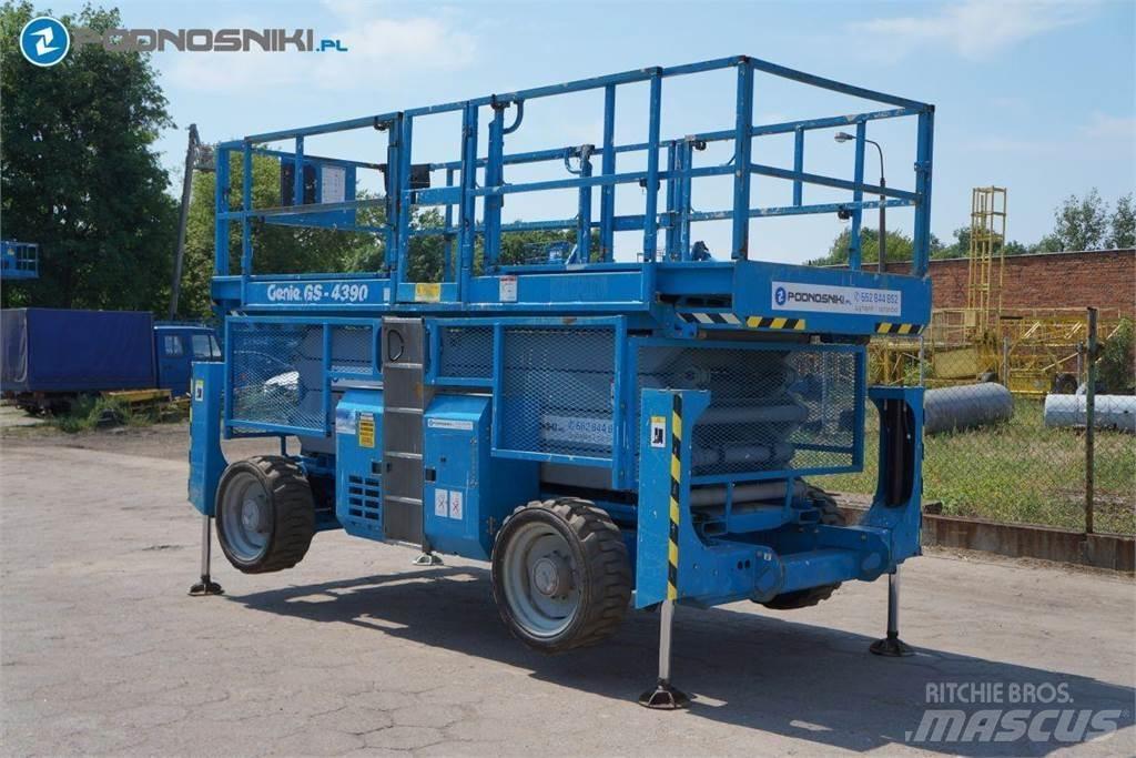 Genie 4390 RT Ножични работни платформи