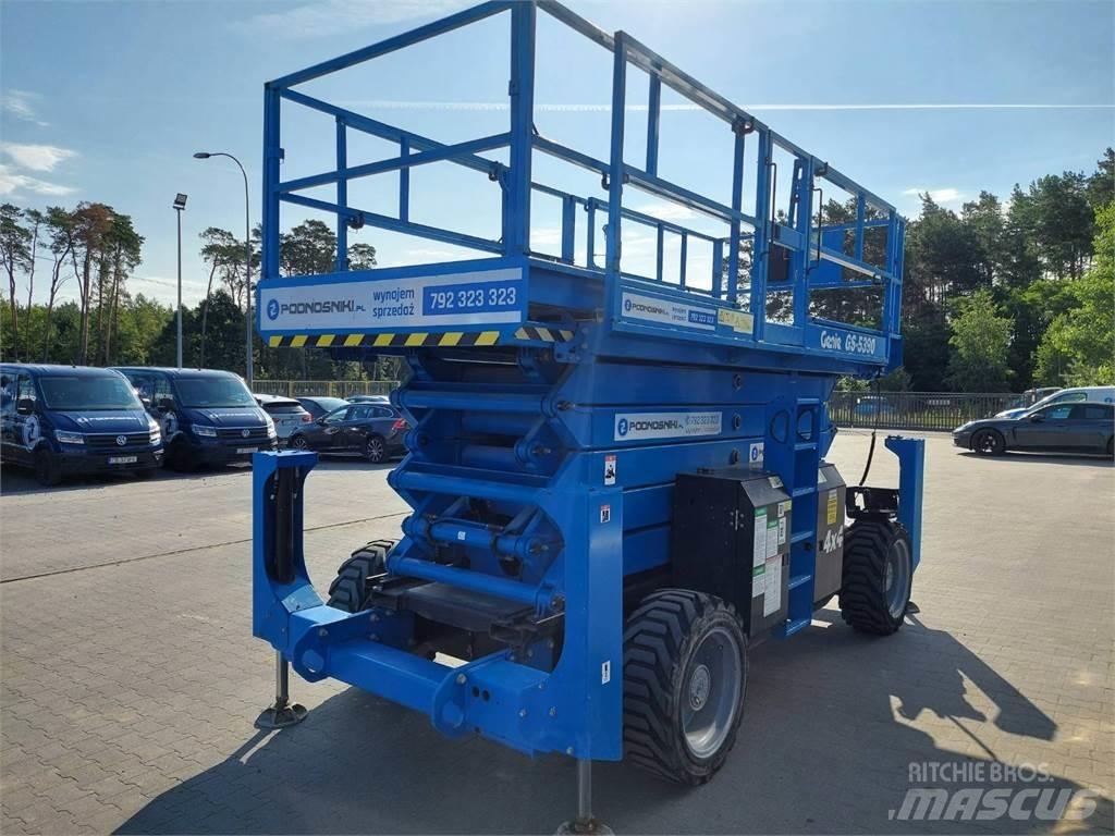 Genie GS-5390 RT Ножични работни платформи