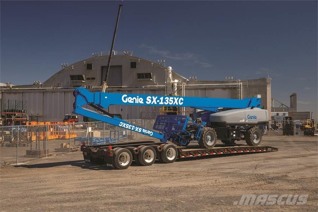 Genie SX-135 XC Телескопични повдигачи
