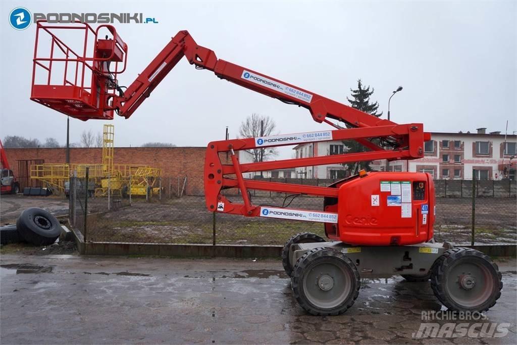 Genie Z45/25J Съчленени стрелови подемници