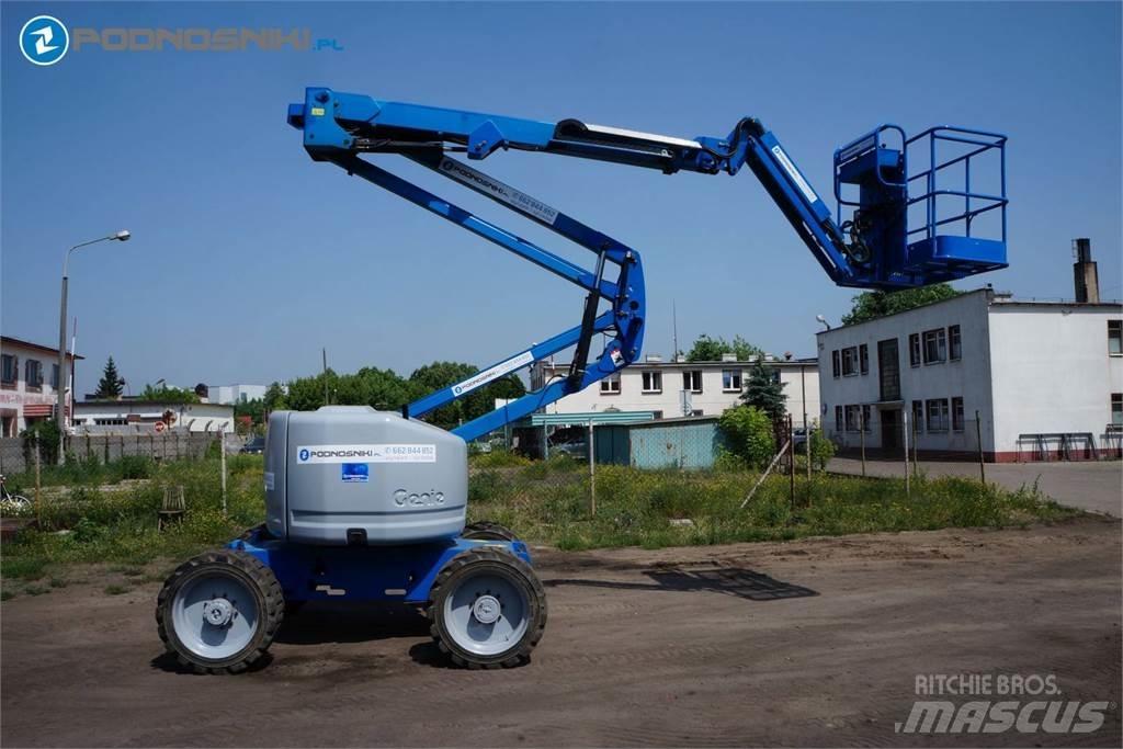 Genie Z45/25J Съчленени стрелови подемници