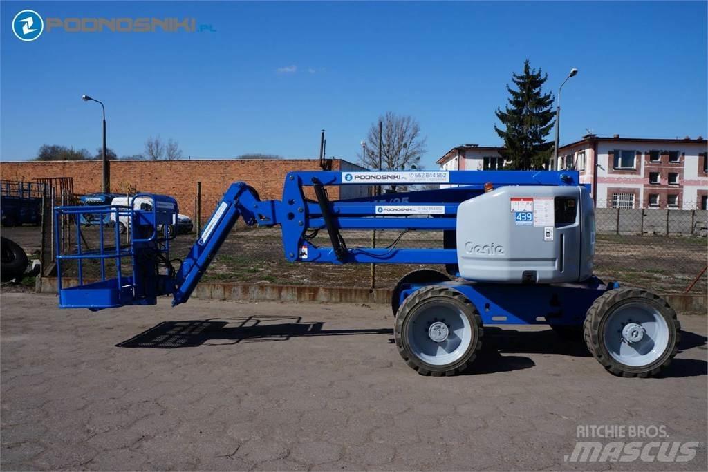 Genie Z45/25J Съчленени стрелови подемници