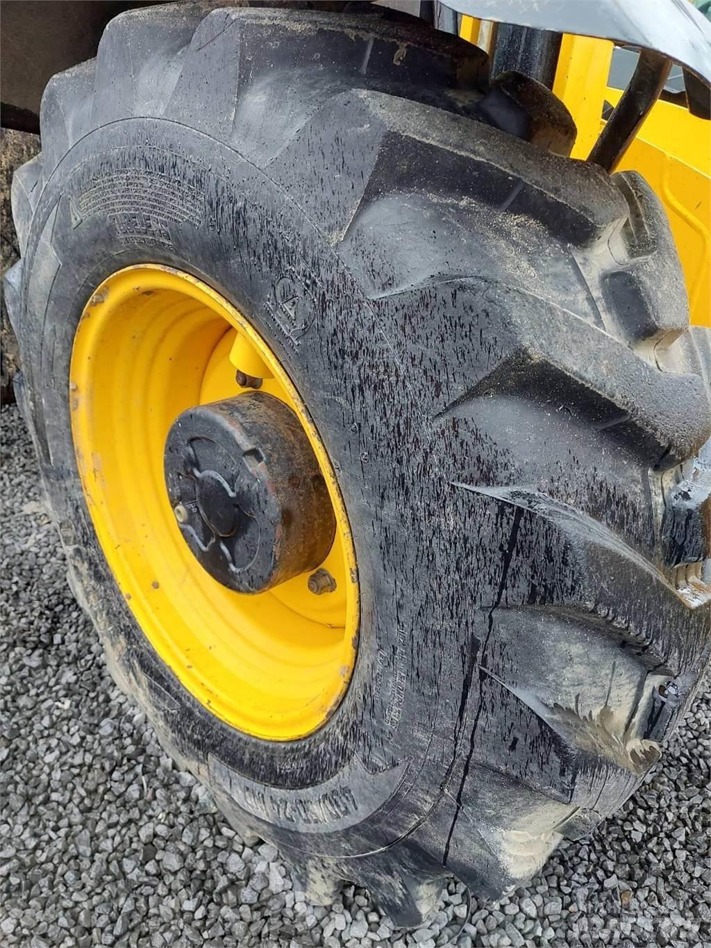 JCB 535-140 Телескопични товарачи
