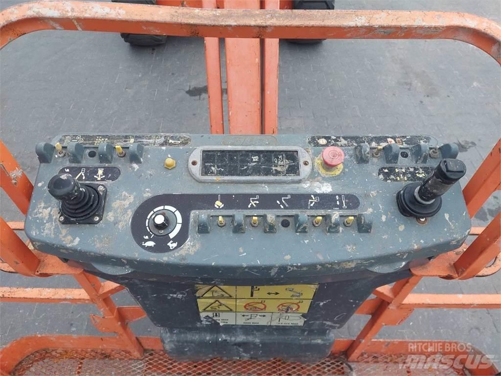 JLG 450AJ Съчленени стрелови подемници