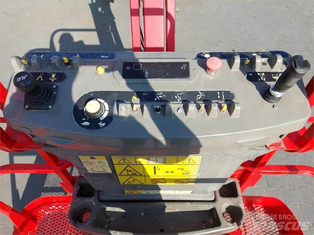 JLG M450AJ Съчленени стрелови подемници