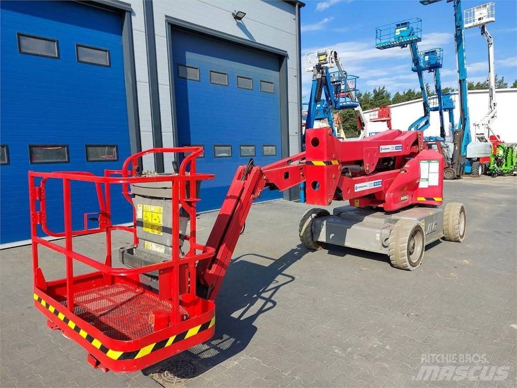 JLG M450AJ Съчленени стрелови подемници