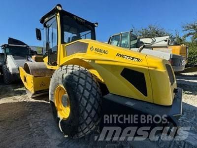Bomag BW212D-5 Строителство - Други