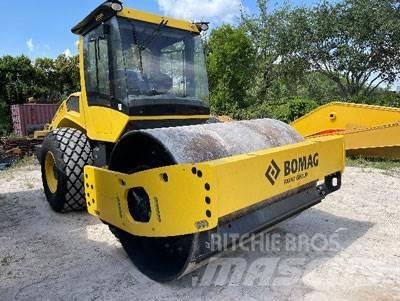 Bomag BW213DH-5 Строителство - Други