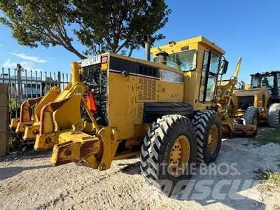 CAT 12H Грейдери