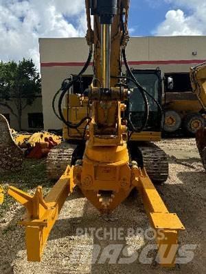 CAT 325FL CR Оператори на отпадъци/индустрия

