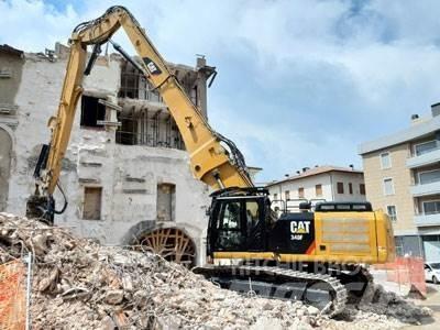 CAT 340F UHD Багери за разрушаване
