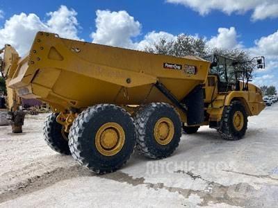 CAT 730-04A Дъмпери/моторни превозни средства