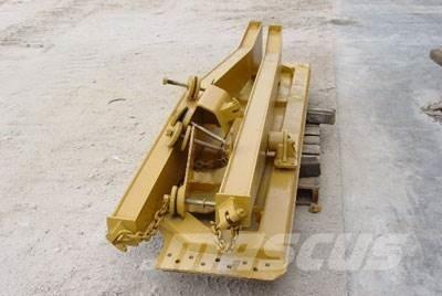 CAT 730 Tailgate Други компоненти