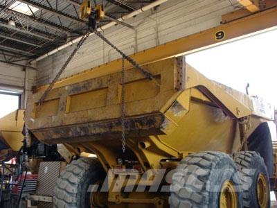 CAT 735 Tailgate Други компоненти