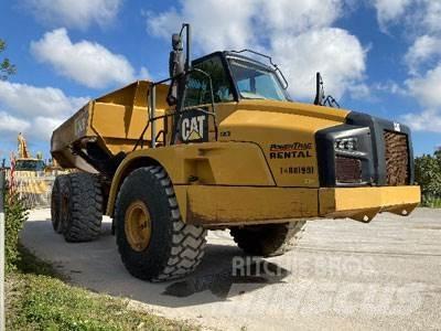 CAT 740B Дъмпери/моторни превозни средства