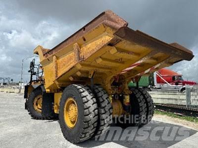 CAT 770G Твърди самосвали

