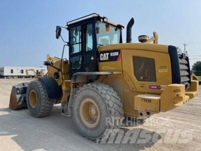 CAT 938M Колесни товарачи