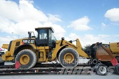 CAT 950M Колесни товарачи