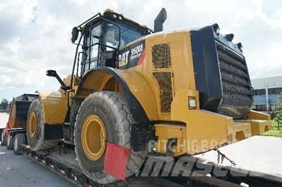 CAT 950M Колесни товарачи