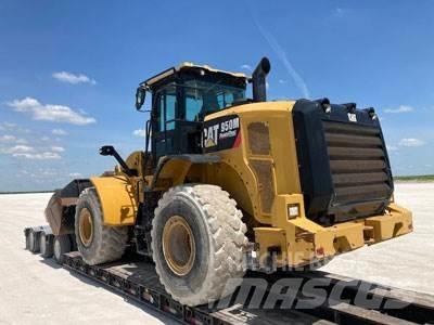 CAT 950M Колесни товарачи