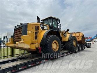 CAT 982M Колесни товарачи