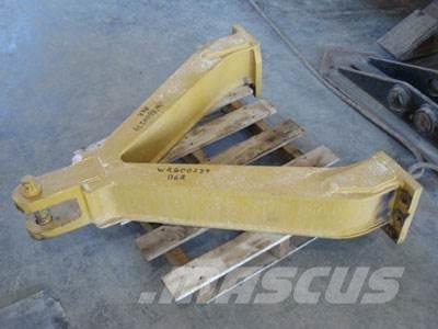 CAT D6R / D6T Drawbar Други компоненти