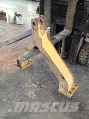 CAT D6R / D6T Drawbar Други компоненти