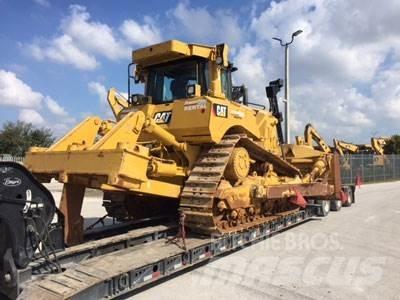 CAT D8T Верижни булдозери
