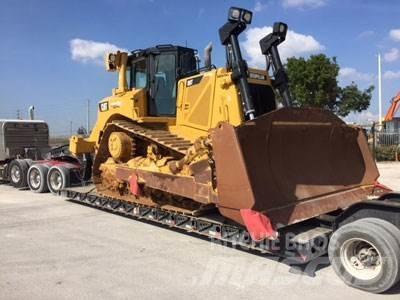 CAT D8T Верижни булдозери

